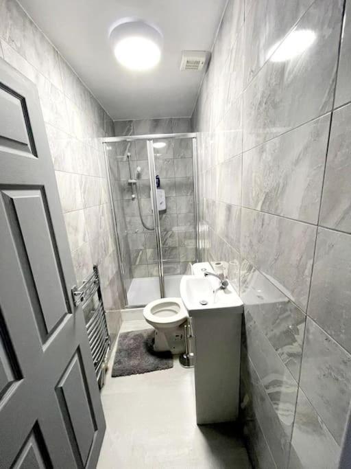 Entrepreneur Stays - 8 Guest House Liverpool Zewnętrze zdjęcie